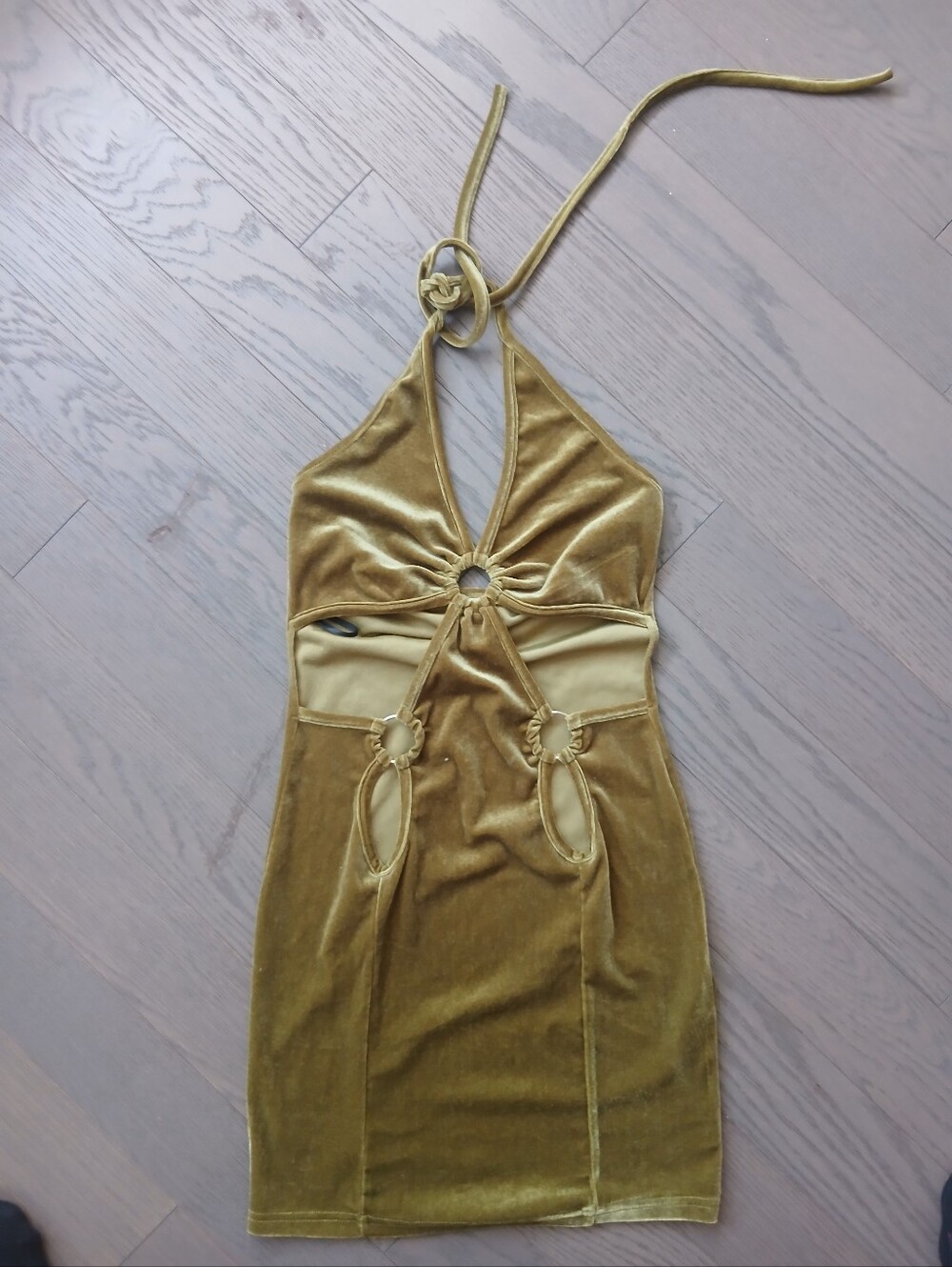 SHEIN Olive Green Velvet Halter Midi Dress